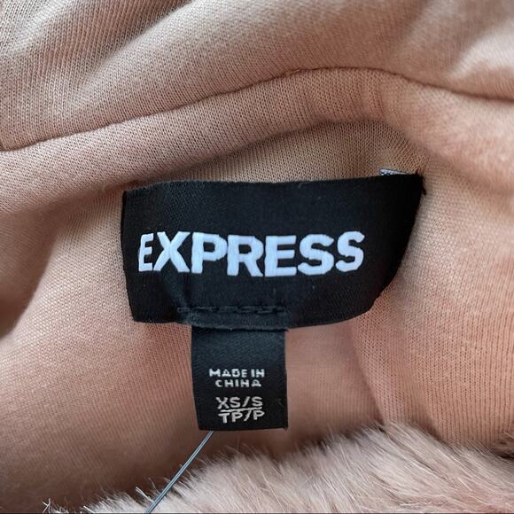 Express Women Faux Fur Vest Hooded Pockets Sleeveless Hook & Eye Pink XS/S NWT - Picture 7 of 11
